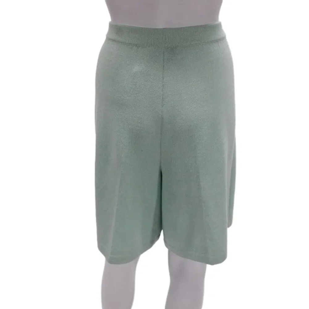 St. John Collection By Marie Gray Unisex Knit Green Shorts Size 12